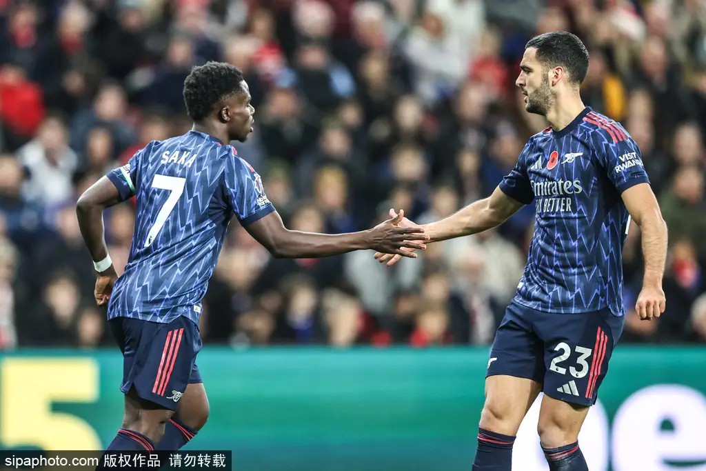 居民暂不入市：小登无钱，老登慎重