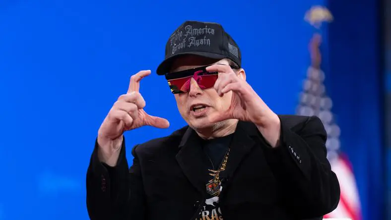 中老年恋综走红，年轻人为何爱看“老辈子”谈恋爱？