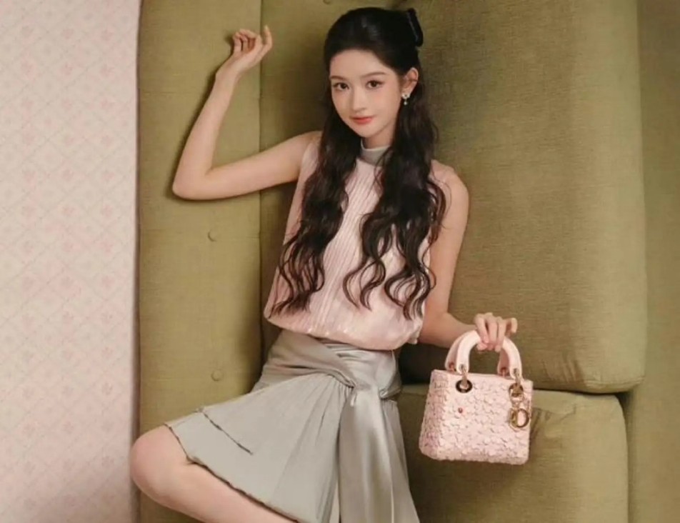 用AI+产品思维，写一篇爆款公众号文章