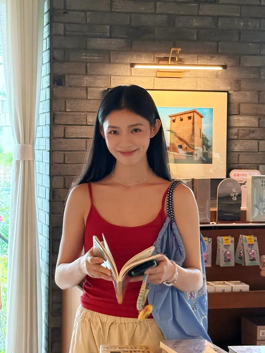 全盘反转！钟丽缇白忙俩月公关翻车，女儿聊天记录锤死撒谎：偷拍如厕的就是亲姐